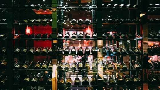 Cómo almacenar el vino correctamente: Consejos para mantener la calidad y el sabor
